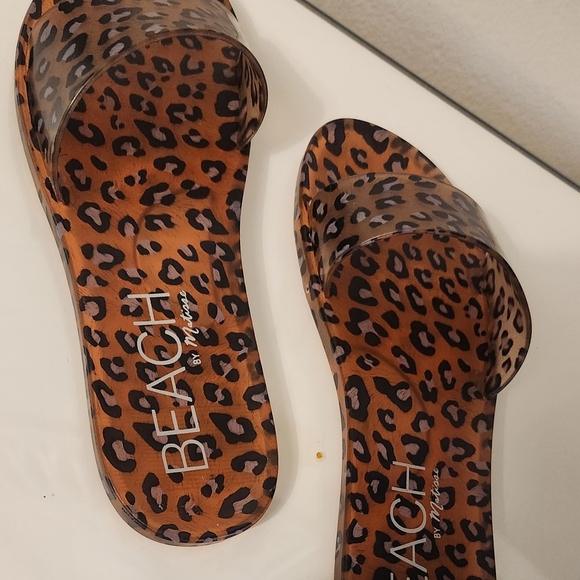 BEACH Leopard Print Women's Slides - Picture 3 of 4